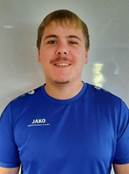 Ein Bild, das Person, Wand, drinnen, Mann enth�lt.

Automatisch generierte Beschreibung